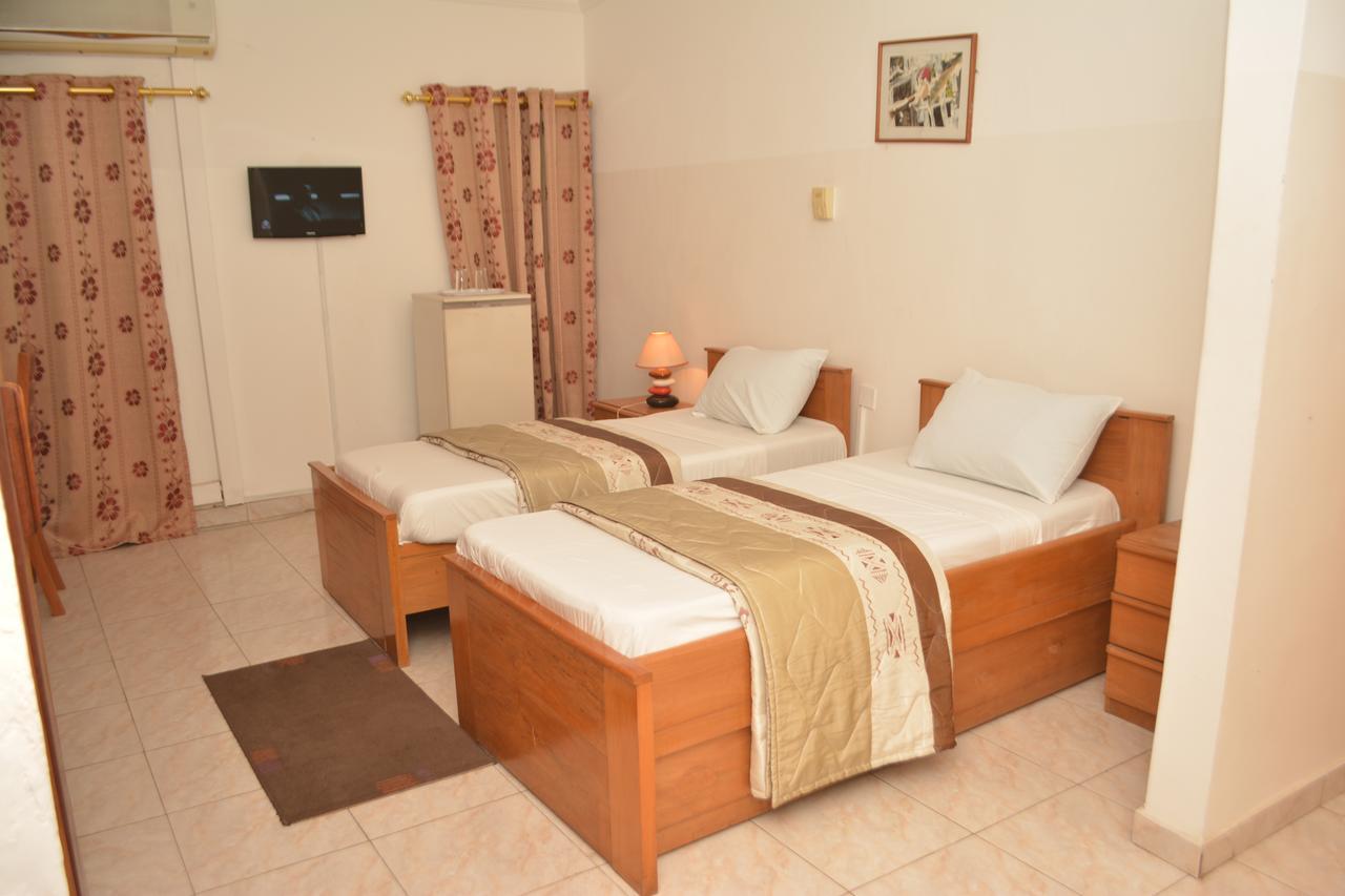 Kaysens Grande Hotel Tema Esterno foto