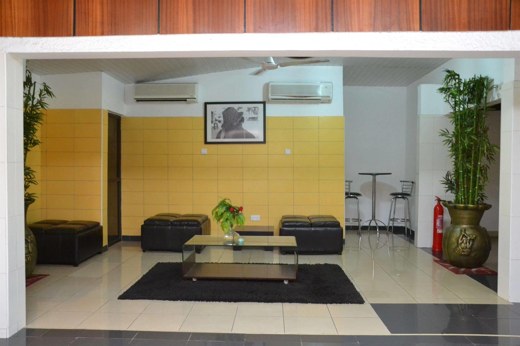 Kaysens Grande Hotel Tema Esterno foto